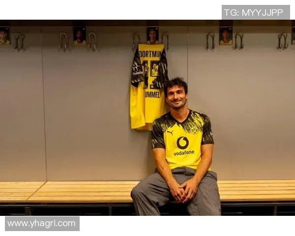 突发！多特蒙德宣布将离队，球迷不舍告别